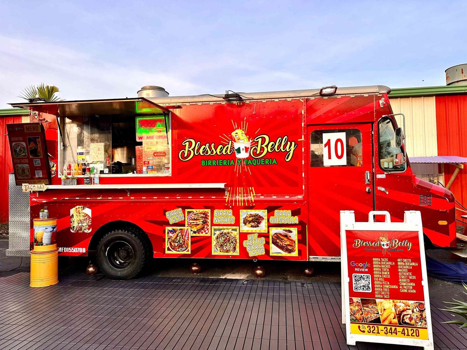 Smell the Divine: The Unveiled Heaven of Food Trucks